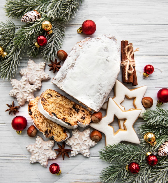 Stollen de Noël sur bois