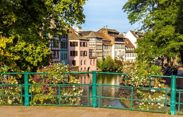 Photo À strasbourg dans la région de la petite france en alsace