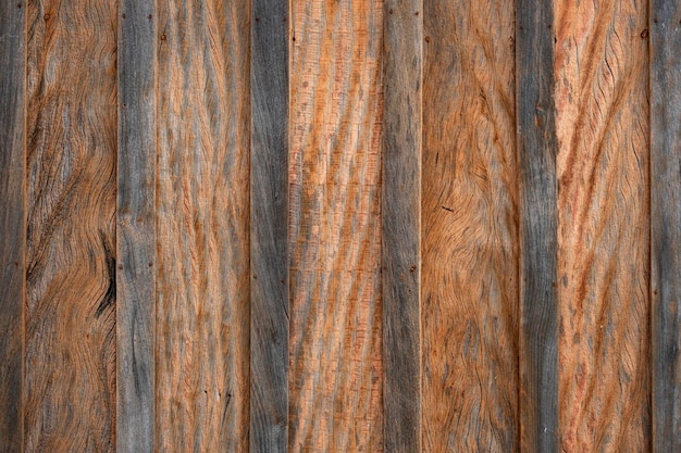 Structure en bois vieillie par l'exposition au temps