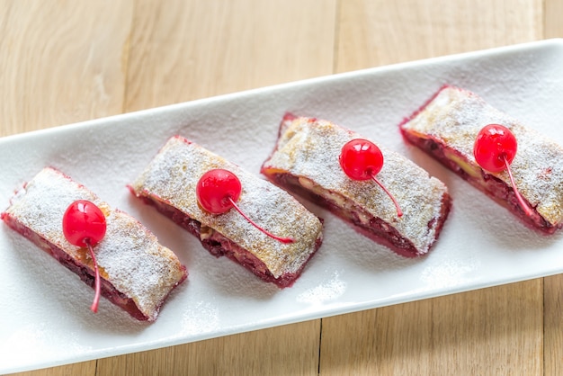 Strudel aux cerises