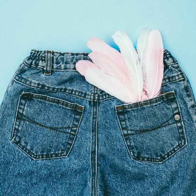 Style de jean bleu. Mode minimale Détails