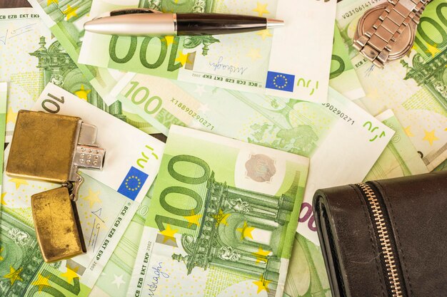 Horloge 100 online euro