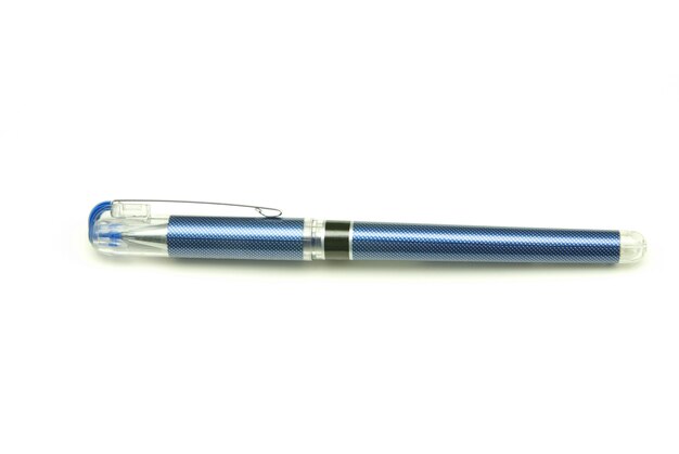 Stylo isolé sur fond blanc