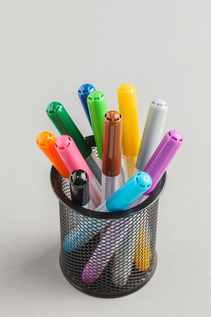 Stylos colorés