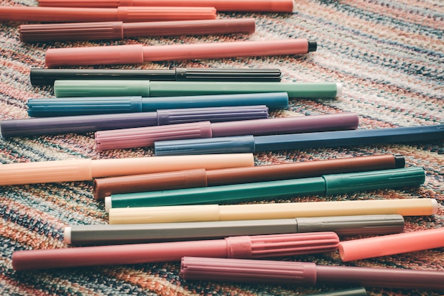 Stylos de couleur pour le dessin