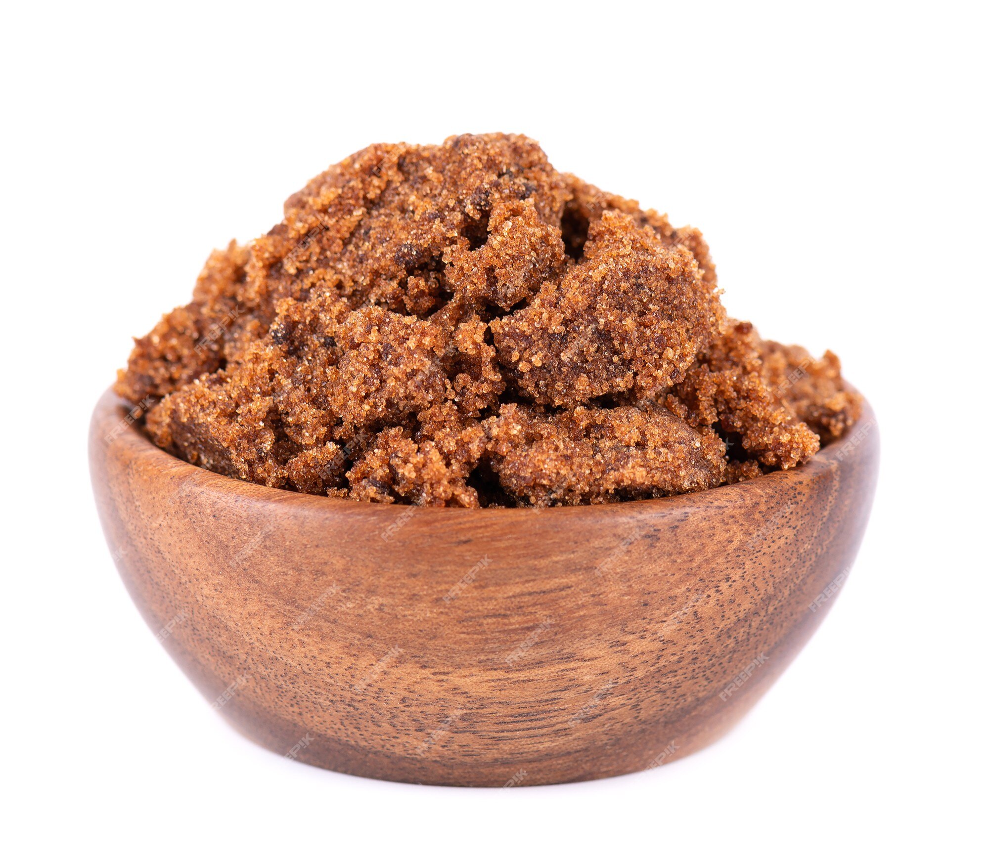 Sucre Muscovado Dans Un Bol En Bois Isolé Sur Fond Blanc Sucre De La  Barbade Khandsari Ou Khand