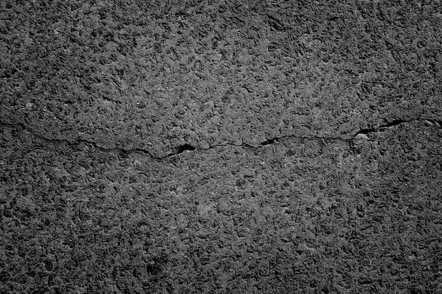 Surface en béton avec relief et fissures