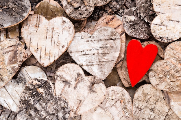 Surface de la Saint-Valentin avec des coeurs.