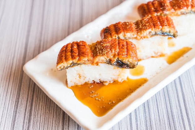 sushi d&#39;anguille (unagi)