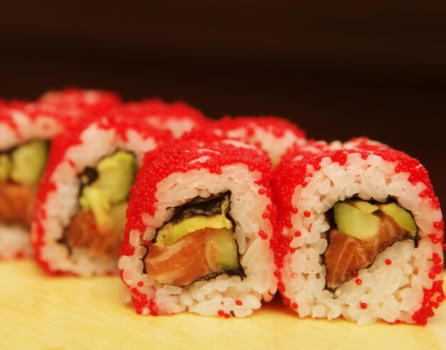 Sushi frais et savoureux