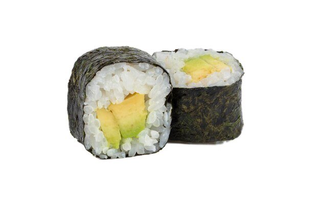 Sushi en gros plan isolé sur fond blanc Sushi avec algues nori, riz et ananas