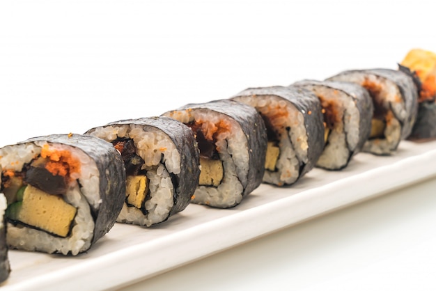 sushi roll - style de cuisine japonaise