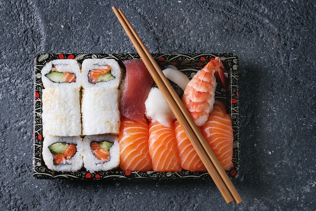 Sushi Set nigiri et petits pains