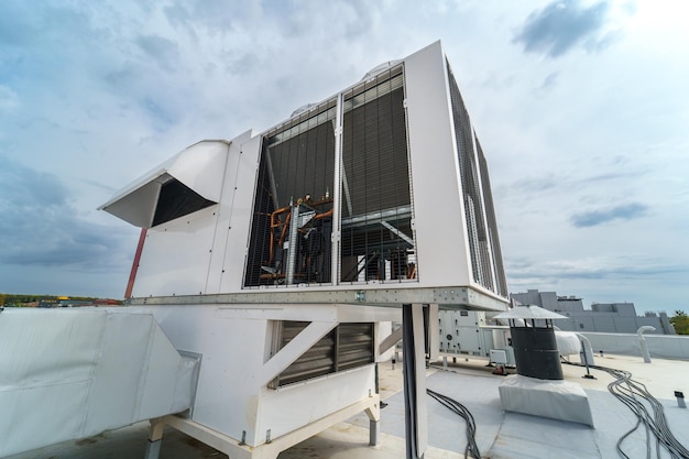 Système de climatisation et de ventilation à plusieurs zones