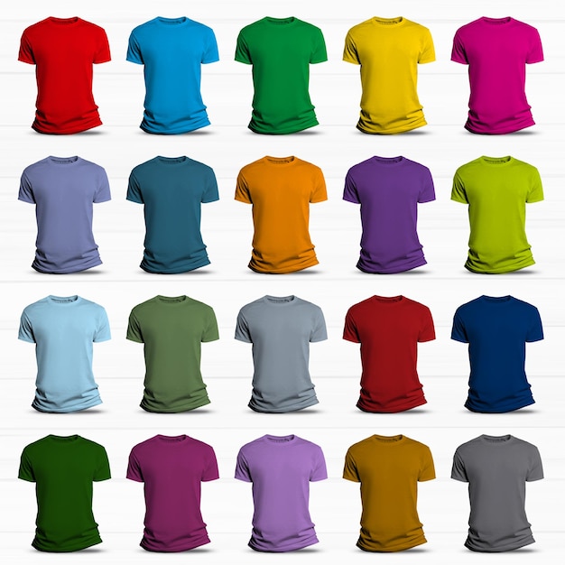 Photo t-shirts colorés isolés sur fond blanc