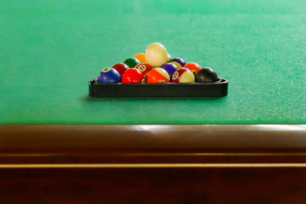 Table de billard avec boules close up