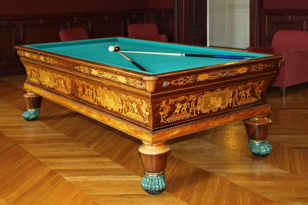 Table de billard carambole antique