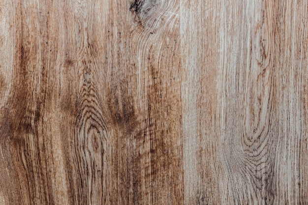 table en bois de chêne massif avec résine époxy