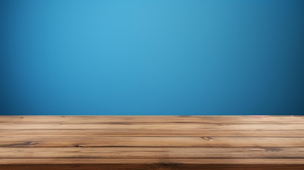 Table en bois dans le mur bleu