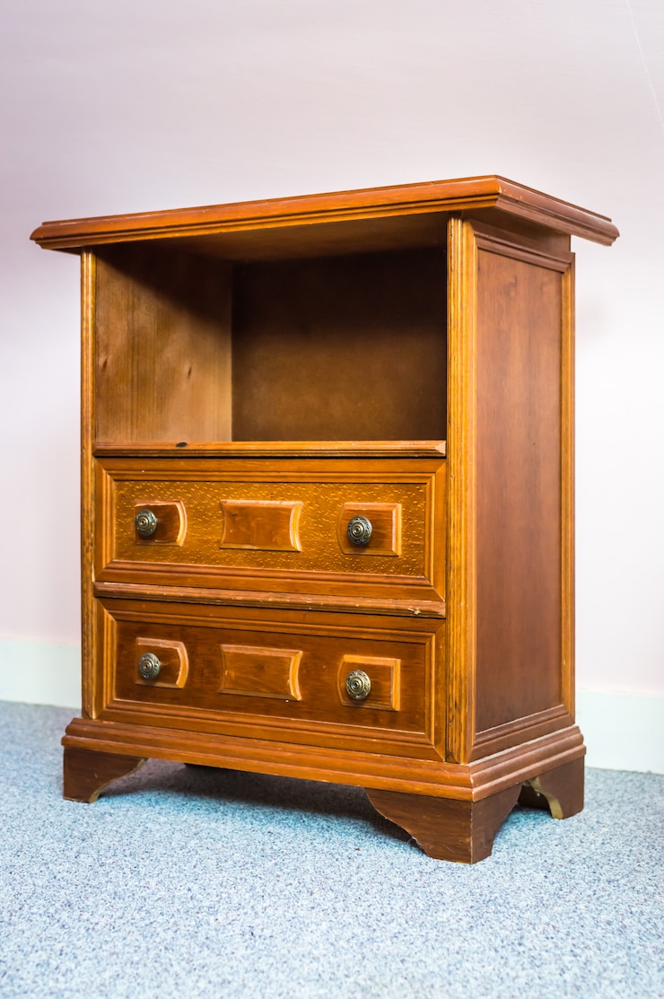 Photo table de chevet antique en bois