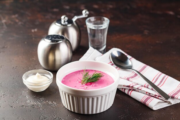 Table à Dîner Avec Différents Plats Pour Un Déjeuner Sain Et Nutritif Au Restaurant Déjeuner D'affaires