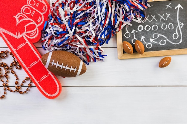 Table de fête de football pour le jour du match.