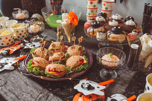 Table de nourriture d'Halloween