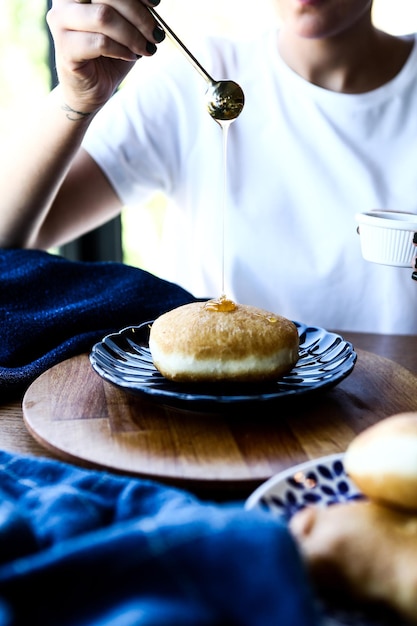 Table de petit-déjeuner turc traditionnel avec des aliments mélangés