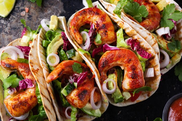 Tacos végétaliens aux crevettes à base de plantes