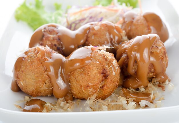 Takoyaki, boules de pieuvre, cuisine japonaise