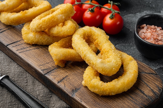 Tapa de calmars panés coupés en rondelles