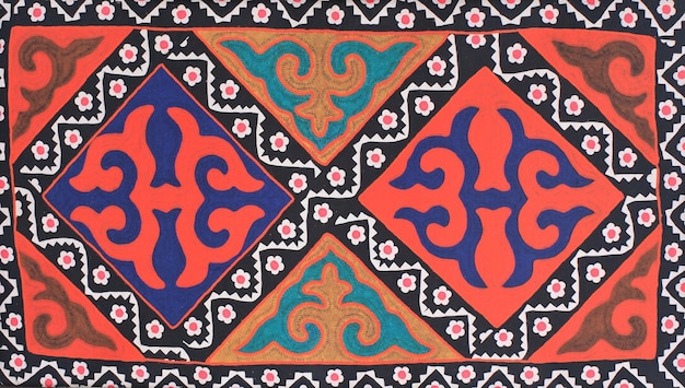 tapis en laine à motif kazakh