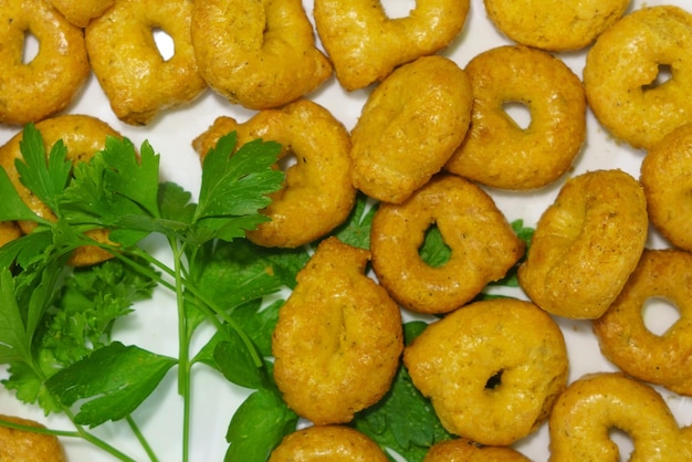 Taralli tarallini séchage des bagels snacks italiens