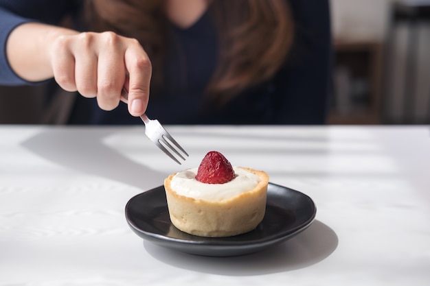 Tarte au fromage et aux fraises