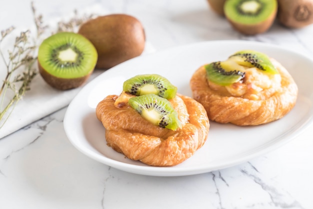 tarte au kiwi sur plaque