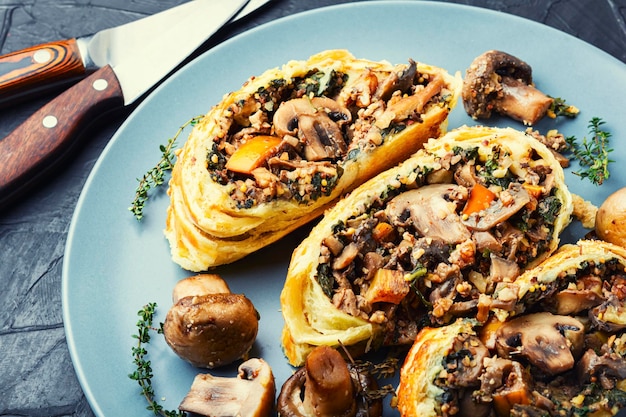 Tarte aux champignons maison