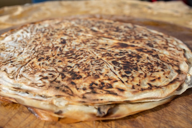 Tarte aux champignons recette culinaire traditionnelle grecque