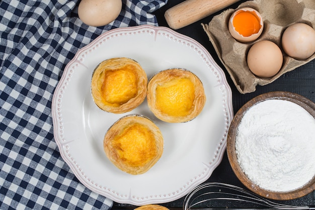 Tarte aux œufs, dessert portugais traditionnel