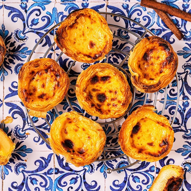 Tarte aux oeufs dessert traditionnel portugais pastel de nata