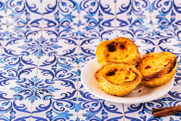 Tarte aux oeufs dessert traditionnel portugais pastel de nata