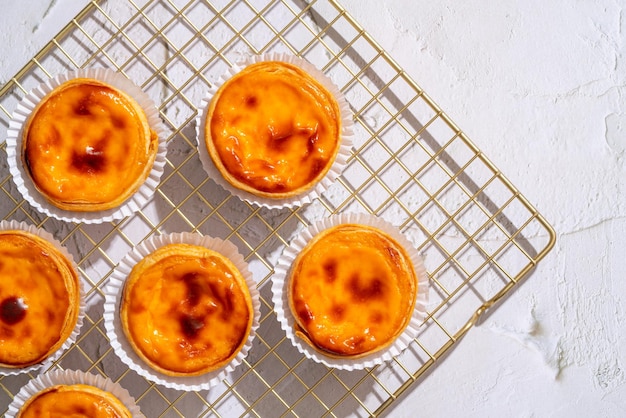 Tarte aux œufs, dessert traditionnel portugais, pastel de nata.