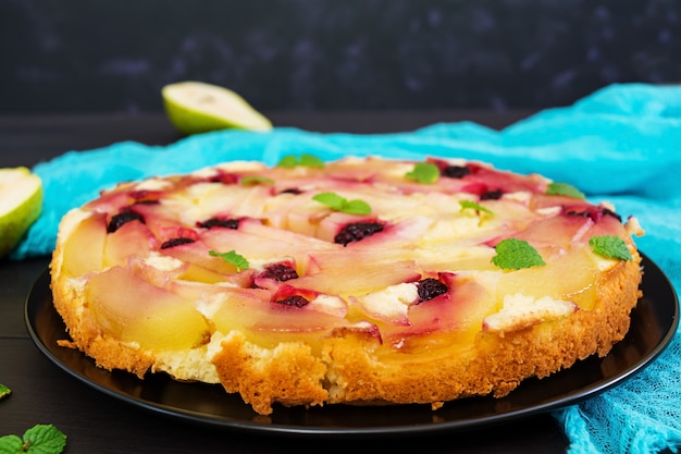 Photo tarte aux poires avec des fruits