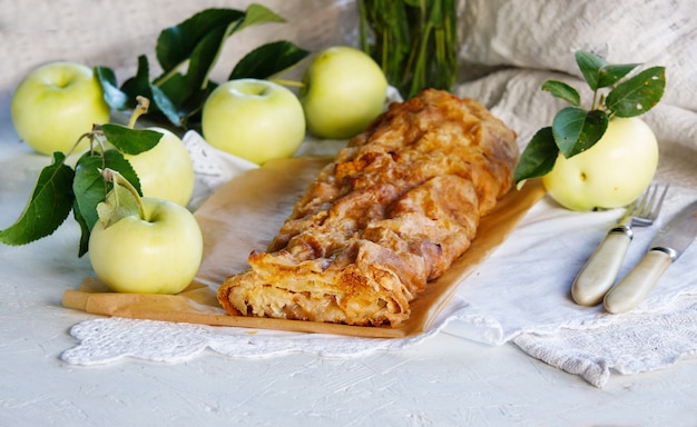 tarte aux pommes strudel