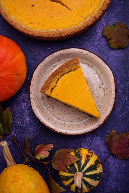 Tarte à la citrouille américaine traditionnelle d'automne