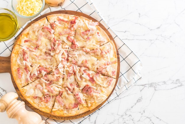 Tarte flambée pizza