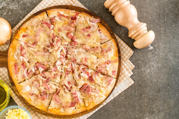 Tarte flambée pizza