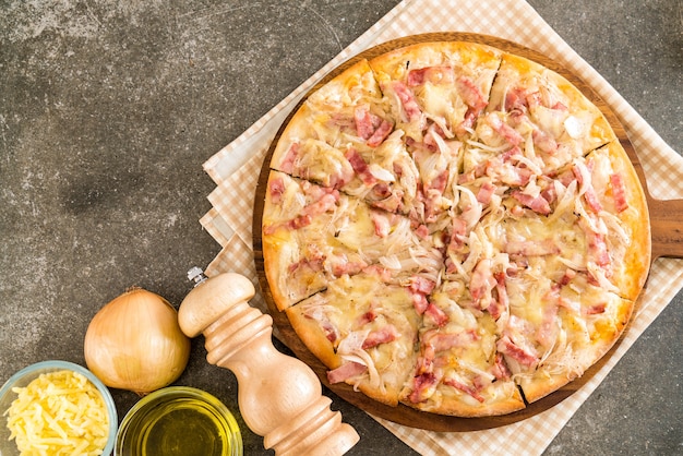 Tarte flambée pizza