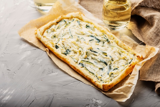 Tarte maison à la ricotta et aux courgettes