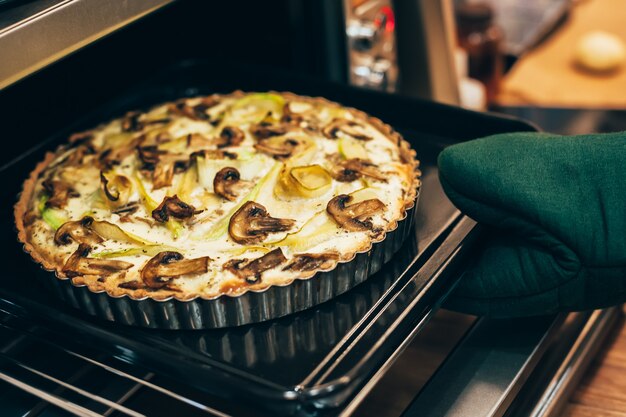 Tarte quiche végétalienne au four chaud