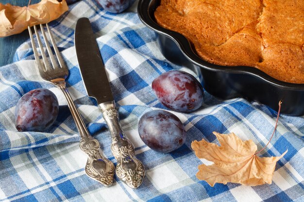 Tarte saisonnière d'automne à la prune fraîche